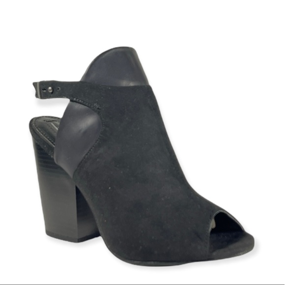 Eva Black Heels - Picture 1 of 3